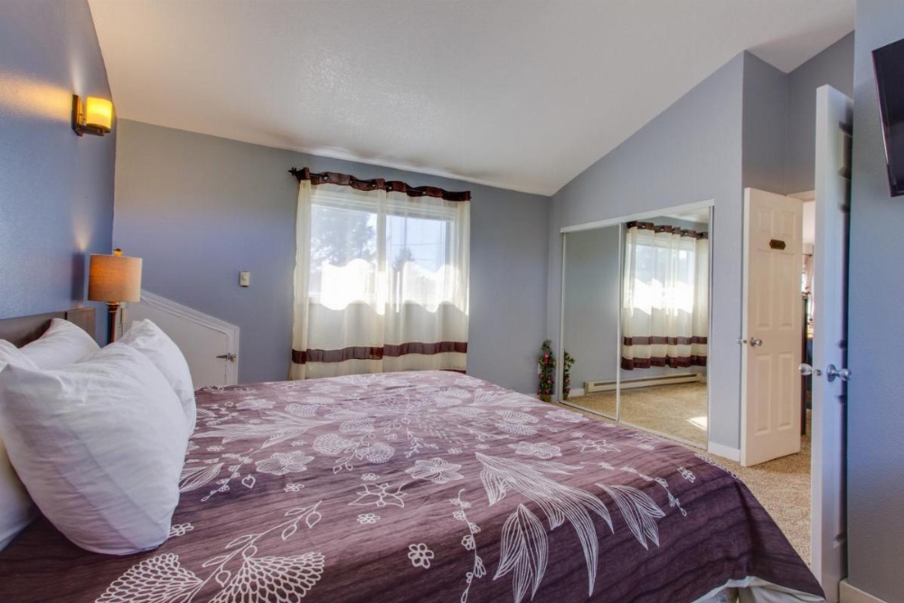 Pacific Breeze Hideaway Image 14