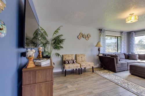 Pacific Breeze Hideaway image 16