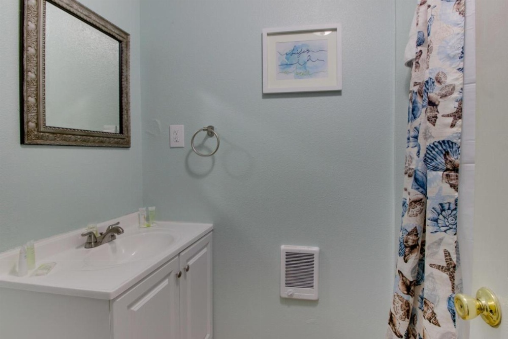 Pacific Breeze Hideaway Image 25